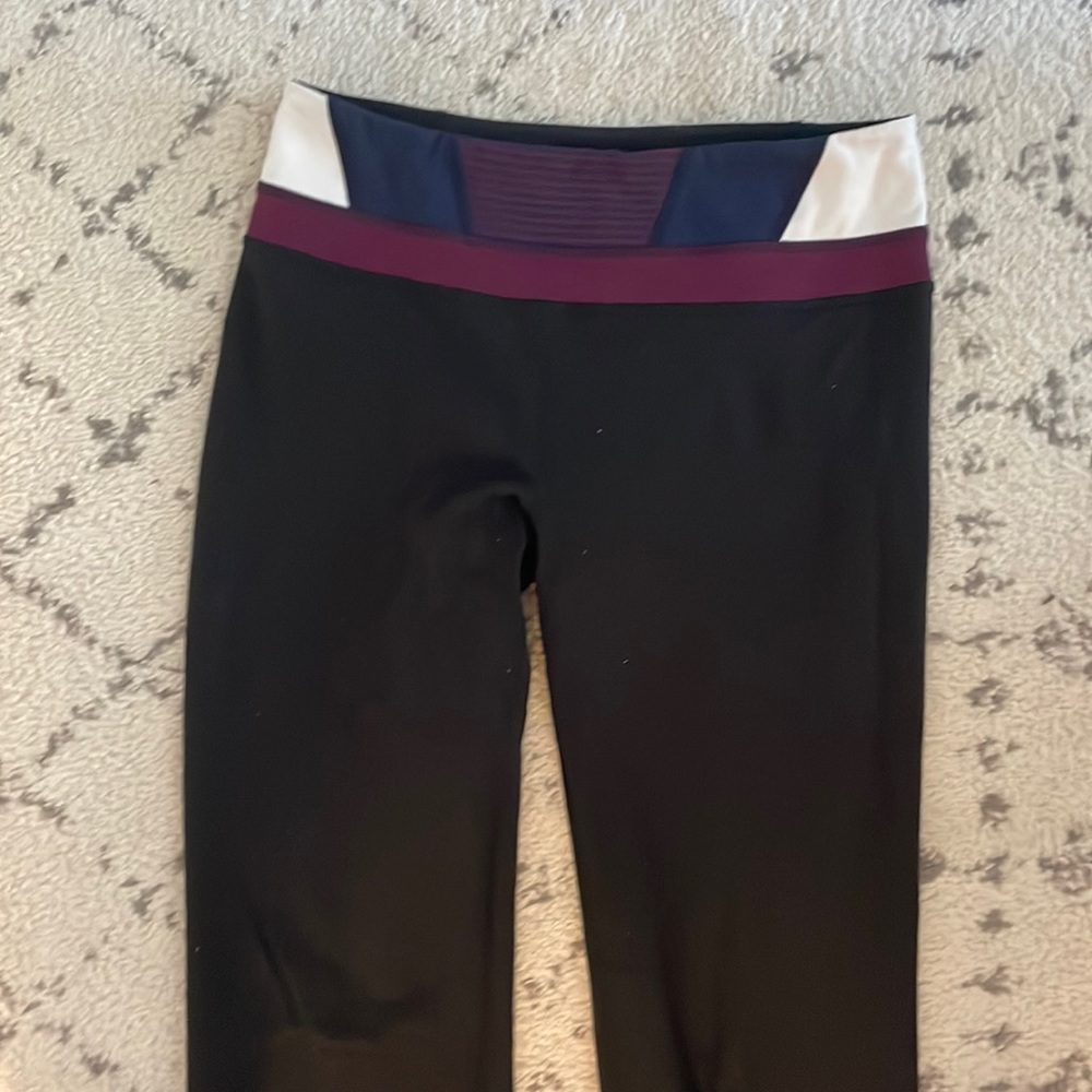 Lululemon yoga pants